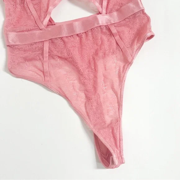 ASOS Pink Lace Bodysuit - Picture 10 of 13